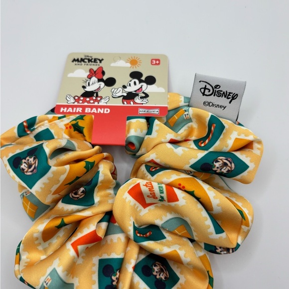 Disney Accessories - Disney Mickey & Friends Cream and Green Hair Band